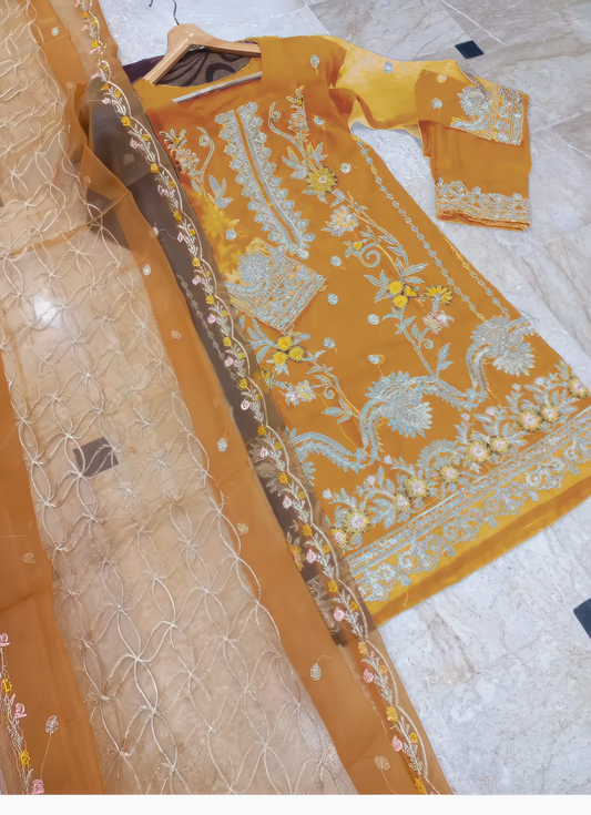 3 Pcs Women's Stitched Embroidered Suit