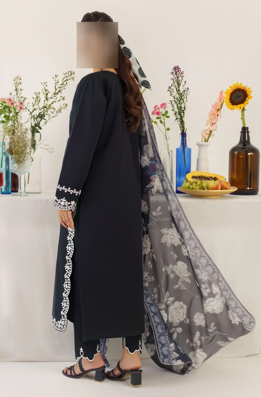 3 Pcs Women's Unstitched Embroidered Suit